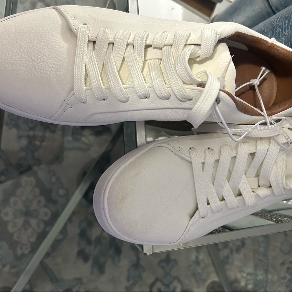 Calvin Klein Men's Off-White Low-Top Leather Sneakers